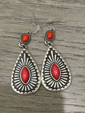 Francesca’s Silver-Tone Teardrop Earrings with Red Cabochon Accents
